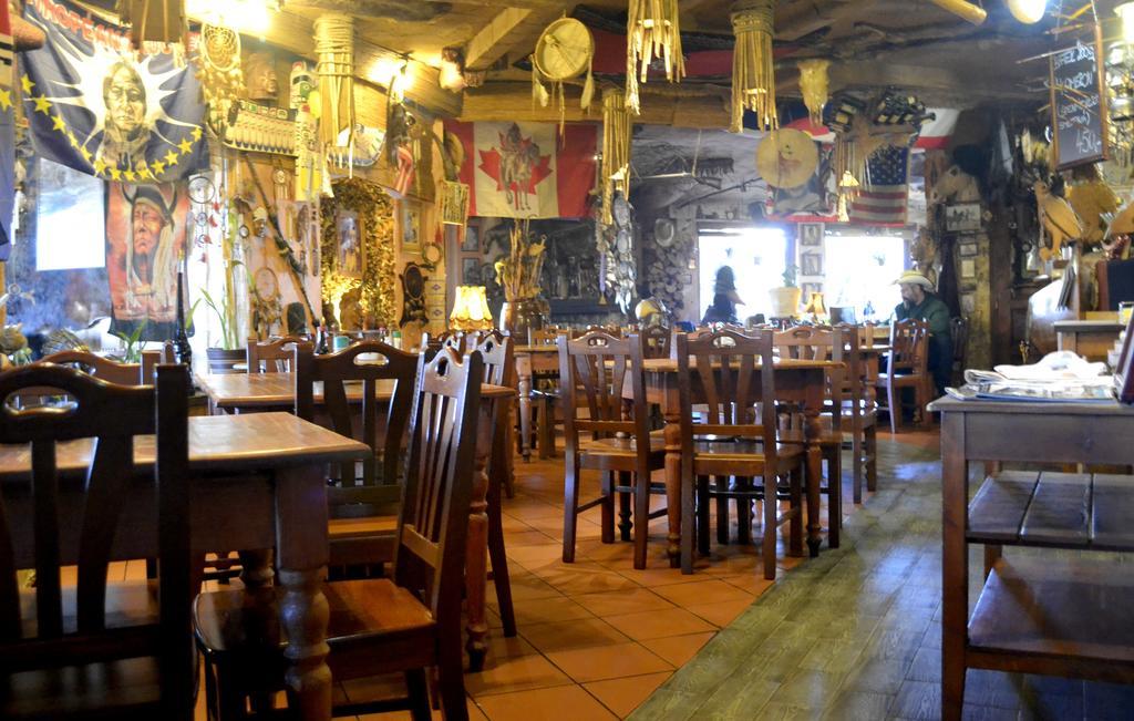 Restaurant A Penzion Steak Station Pardubice Dış mekan fotoğraf